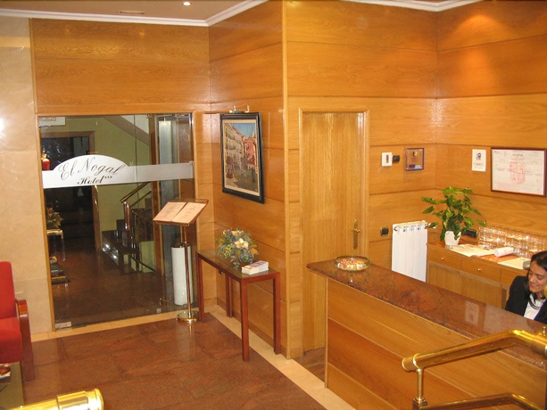 Imagen de los interiores del Hotel El Nogal. Foto 19