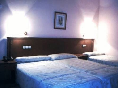 Imagen de la habitación del Hotel El Oasis, Carchel. Foto 4