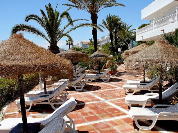 Imagen de los exteriores del Hotel El Oceano Beach. Foto 9