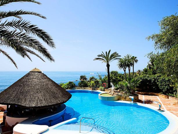 Imagen de la piscina del Hotel El Oceano Beach. Foto 12