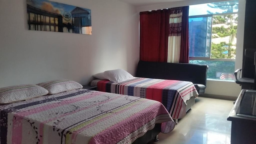 Imagen de la habitación del Hotel El Olimpo Medellin. Foto 7