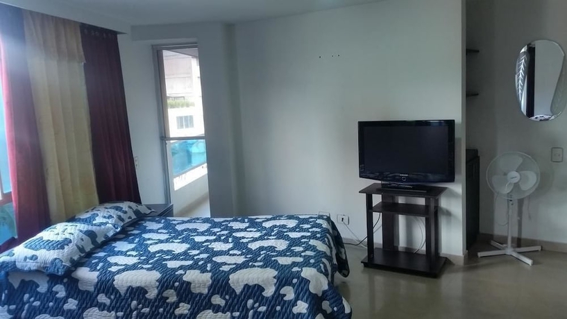 Imagen de la habitación del Hotel El Olimpo Medellin. Foto 12