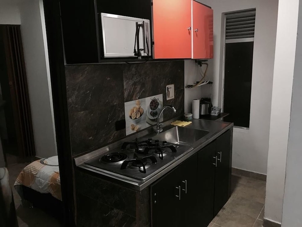 Imagen de la habitación del Hotel El Olimpo Medellin. Foto 14