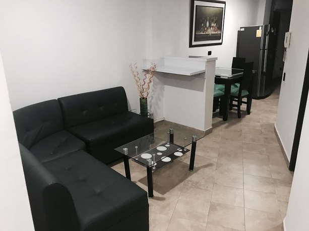 Imagen de la habitación del Hotel El Olimpo Medellin. Foto 15