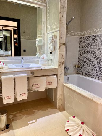 Imagen de la habitación del Hotel El Olivar Palace and Spa. Foto 10