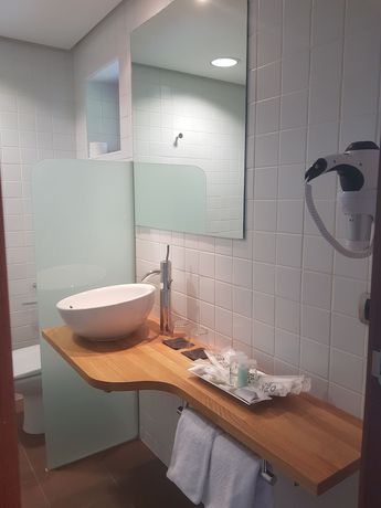 Imagen de la habitación del Hotel El Oso Pardo Gran Lujo. Foto 10