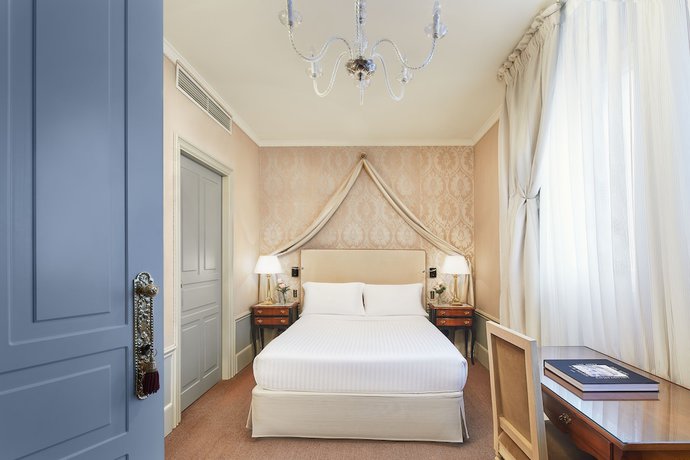 Imagen de la habitación del Hotel El Palace Barcelona. Foto 4