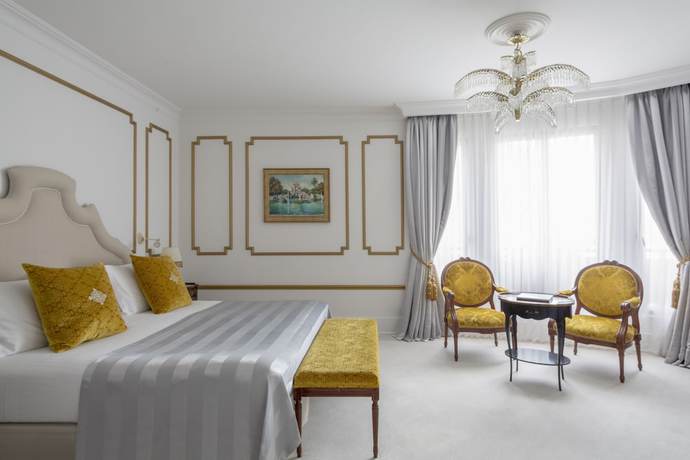 Imagen de la habitación del Hotel El Palace Barcelona. Foto 15