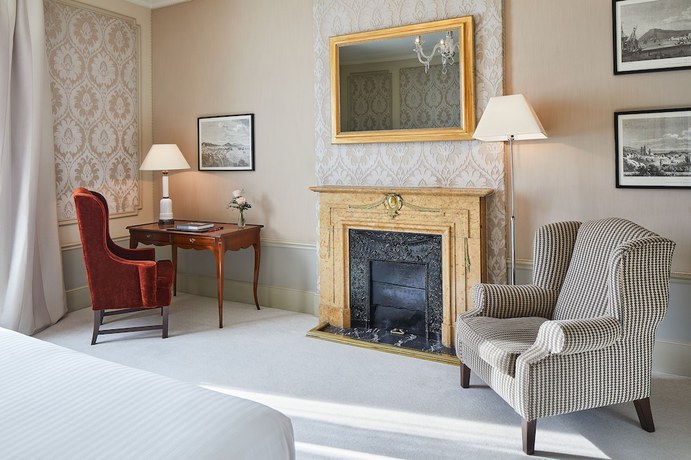 Imagen de la habitación del Hotel El Palace Barcelona. Foto 16