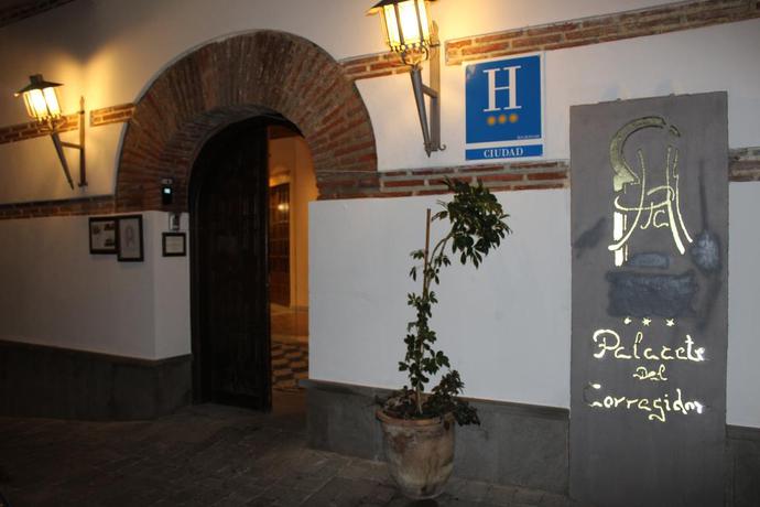 Imagen general del Hotel El Palacete Del Corregidor. Foto 14