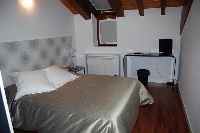 Imagen de la habitación del Hotel El Palacete Del Obispo. Foto 3