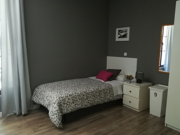 Imagen de la habitación del Hotel El Palacete de Almudayna. Foto 2