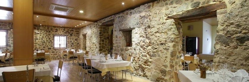 Imagen del bar/restaurante del Hotel El Palacio de Montanejos. Foto 7