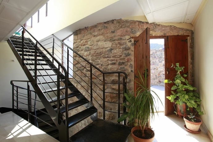 Imagen de los interiores del Hotel El Palacio de Montanejos. Foto 18