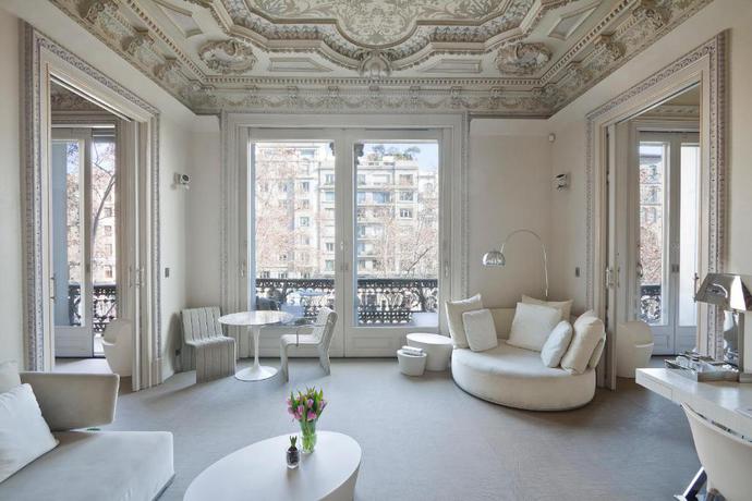 Imagen de la habitación del Hotel El Palauet Royal Suites. Foto 2