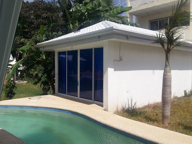 Imagen de la piscina del Hotel El Paradiso Resort. Foto 16