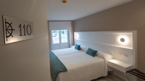 Imagen de la habitación del Hotel El Parador. Foto 20