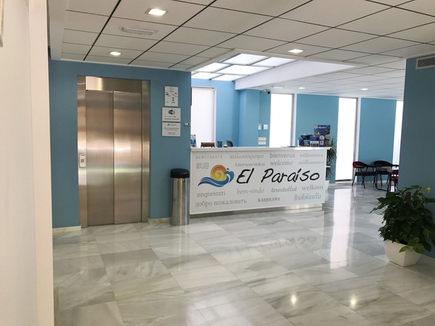 Imagen de los interiores del Hotel El Paraiso, &Aacute;guilas. Foto 19