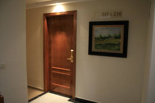 Imagen de los interiores del Hotel El Paraiso, Caleta De Vélez. Foto 13