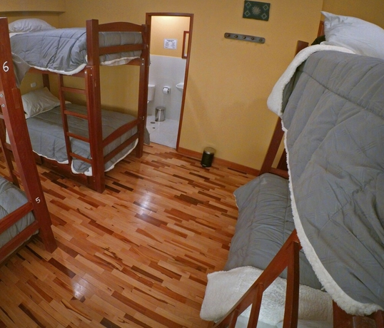 Imagen de la habitación del Hotel El Parche Rutero. Foto 16