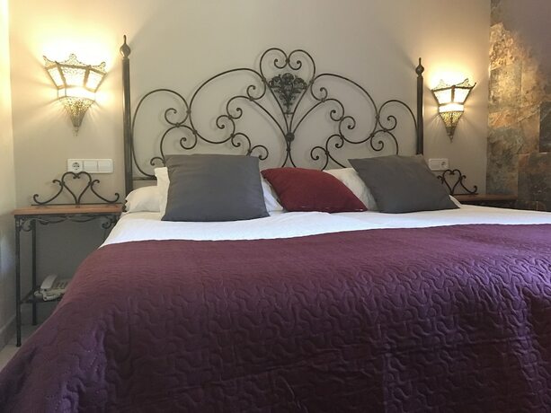 Imagen de la habitación del Hotel El Paso, Vejer de la Frontera . Foto 17