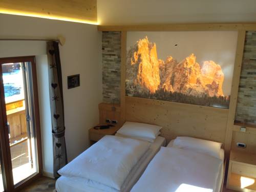 Imagen de la habitación del Hotel El Paster. Foto 10