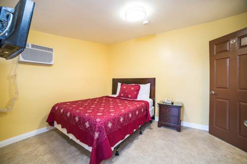 Imagen de la habitación del Hotel El Patio Inn. Foto 2