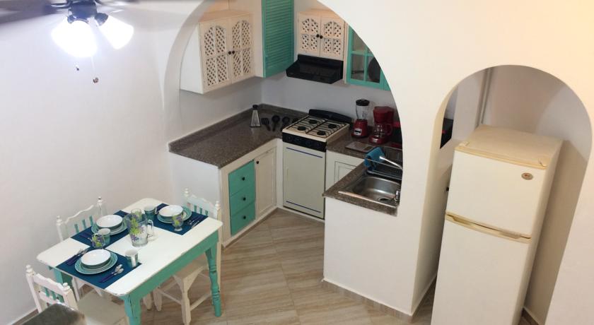 Imagen de la habitación del Hotel El Patio & Suites. Foto 8