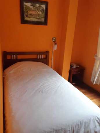 Imagen de la habitación del Hotel El Pedron. Foto 10