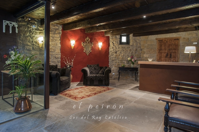Imagen de los interiores del Hotel El Peirón. Foto 19