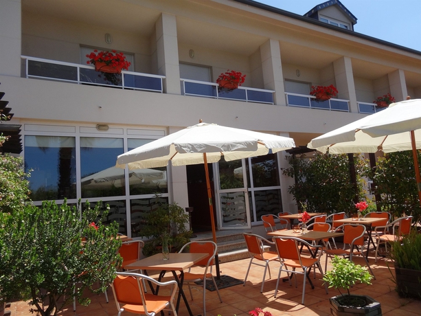 Imagen del bar/restaurante del Hotel El Pescador, Oleiros. Foto 3