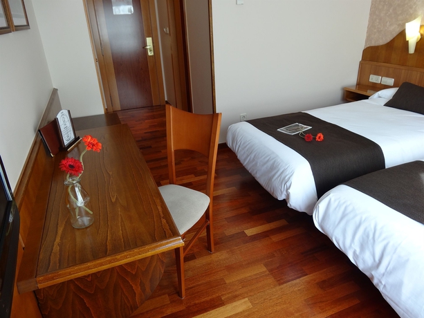 Imagen de la habitación del Hotel El Pescador, Oleiros. Foto 5