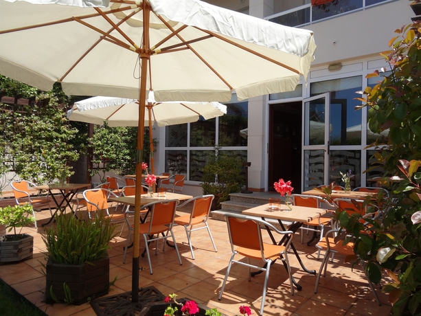 Imagen de los exteriores del Hotel El Pescador, Oleiros. Foto 15