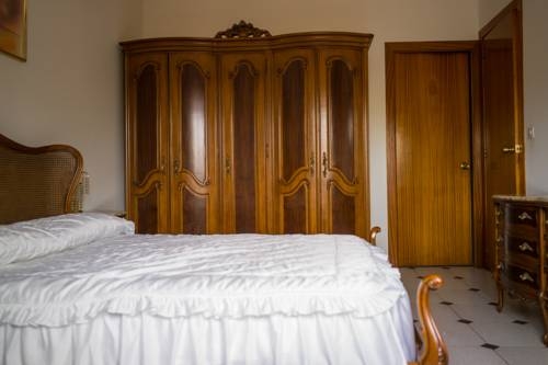 Imagen general del Hotel El Pi De Sant Just. Foto 8