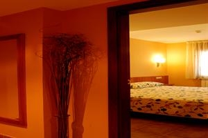 Imagen de la habitación del Hotel El Pilar, Benasque. Foto 3