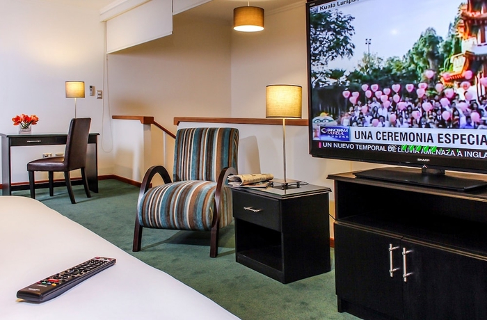 Imagen de la habitación del Hotel El Polo Apart and Suites. Foto 12