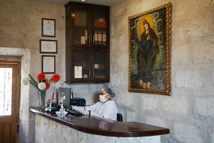 Imagen de los interiores del Hotel El Portal De San L&aacute;zaro. Foto 19