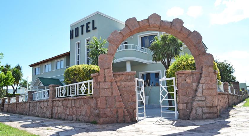 Imagen de los exteriores del Hotel El Portal de la Villa Hotel. Foto 7