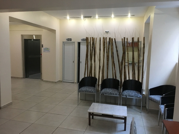 Imagen de los interiores del Hotel El Porteño. Foto 13