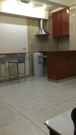 Imagen de los interiores del Hotel El Porteño. Foto 16