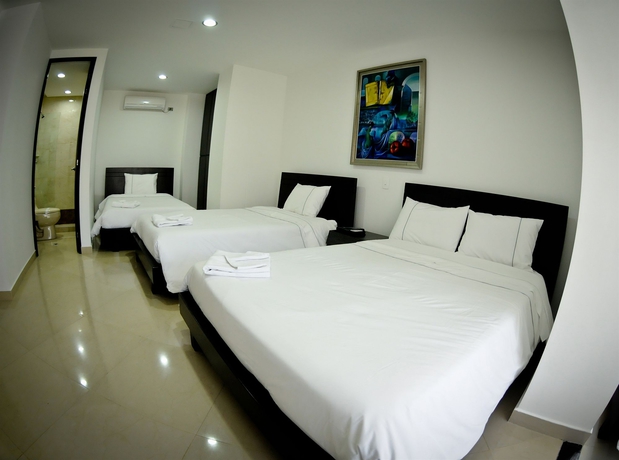 Imagen general del Hotel El Port&oacute;n De San Joaqu&iacute;n. Foto 2