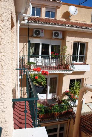 Imagen de los exteriores del Hotel El Pozo, Torremolinos. Foto 15