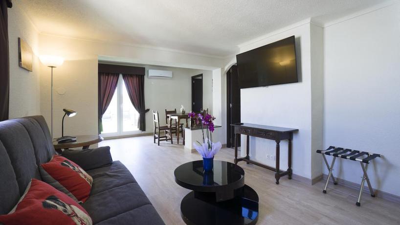 Imagen de la habitación del Hotel El Pozo, Torremolinos. Foto 5