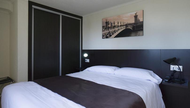 Imagen de la habitación del Hotel El Pozo, Torremolinos. Foto 6