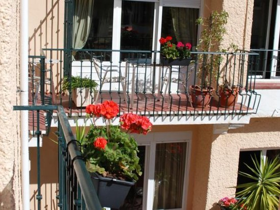 Imagen de los exteriores del Hotel El Pozo, Torremolinos. Foto 18