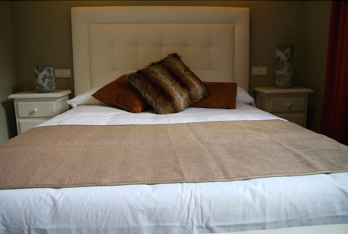 Imagen de la habitación del Hotel El Pradet. Foto 10