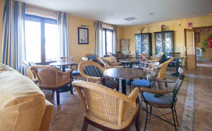 Imagen de los interiores del Hotel El Prado De Las Merinas. Foto 10