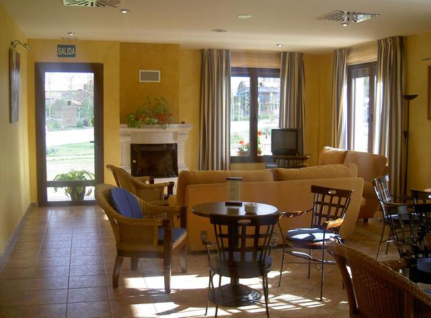 Imagen de los interiores del Hotel El Prado De Las Merinas. Foto 11