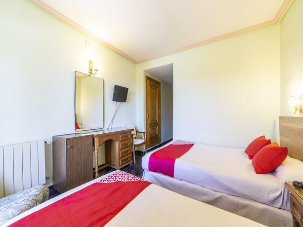 Imagen de la habitación del Hotel El Prado, Villar Y Velasco. Foto 3