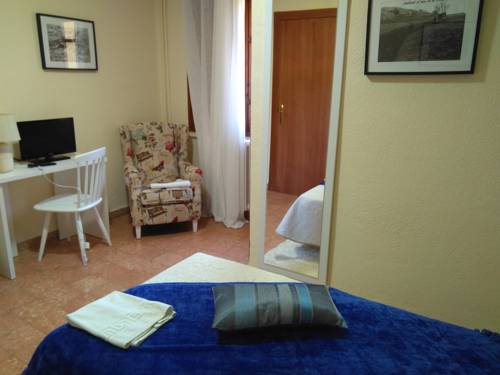 Imagen de la habitación del Hotel El Prat. Foto 3